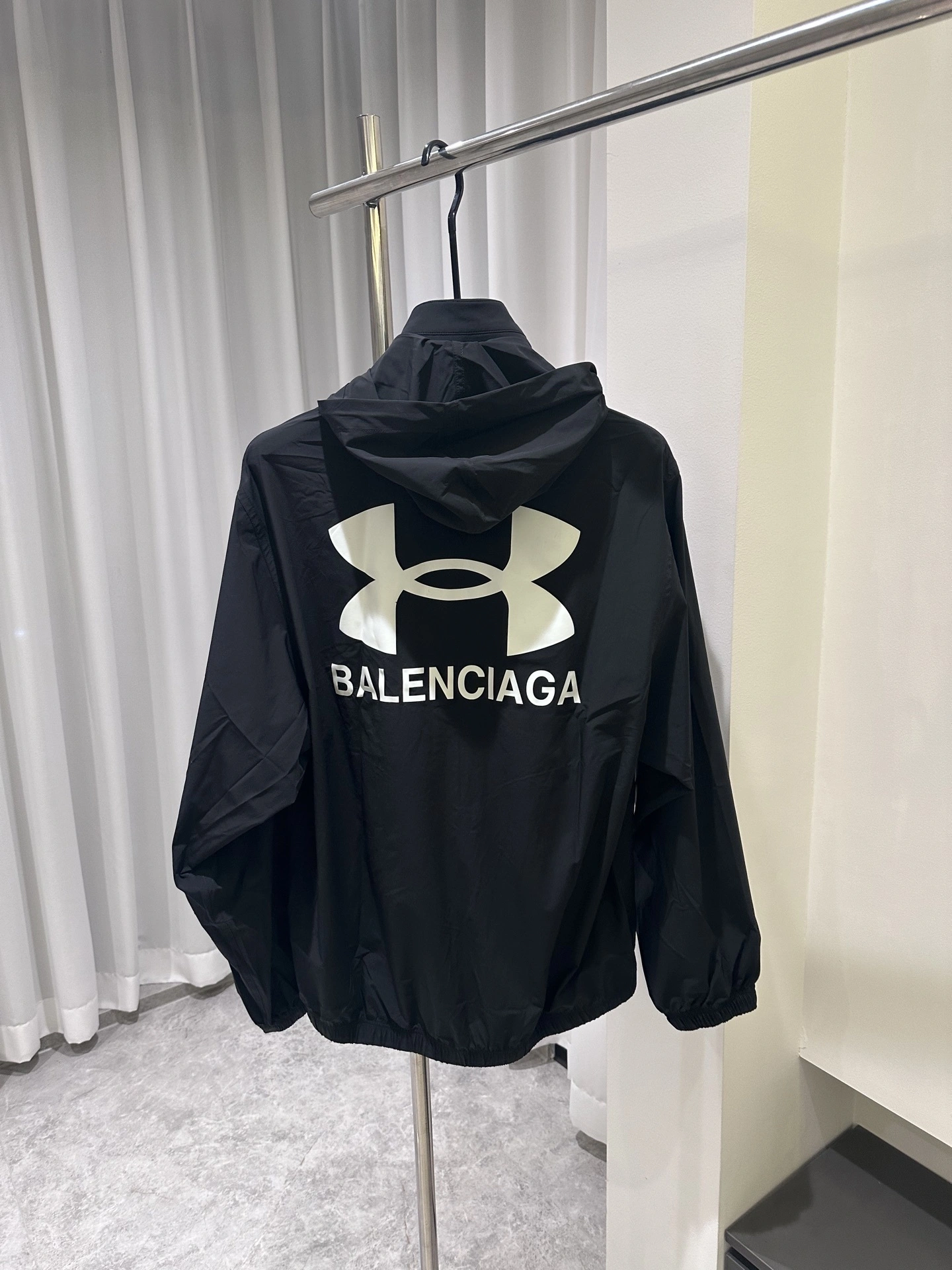 wg.luxury- 218593i16 oversize item:E-F382D2904